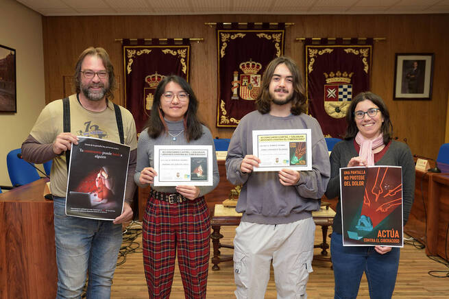 Entregados en Agamasilla de Alba los premios del concurso de Cartel + Eslogan “Jóvenes contra el ciberacoso”