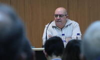 Julio Jareño repasa la historia del Manzanares CF en una conferencia sobre los 70 años del club