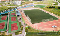 Adjudicada en Azuqueca la instalación de césped artificial en dos campos de fútbol del complejo San Miguel