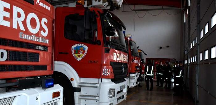 Tres personas afectadas por inhalación de humo tras declararse un incendio en una vivienda unifamiliar en Albacete capital