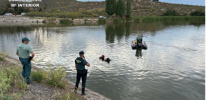 La Guardia Civil detiene a cuatro presuntos autores del robo con violencia un estanco de San Martin de Pusa y rescata de un embalse el cuerpo sin vida del quinto