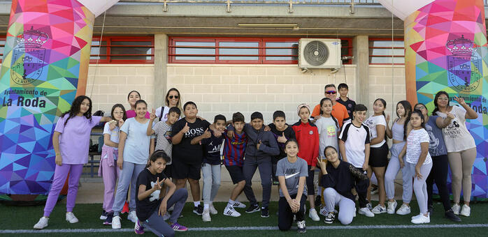 Una divertida mañana para escolares jugando al Datchball en La Roda 